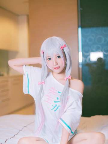 cosplay埃罗芒阿老师