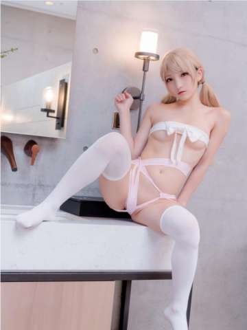 超清4K 超高颜值白虎嫩妹高中女生1-小丁 白丝 36P（预览6P+rar打包63M）