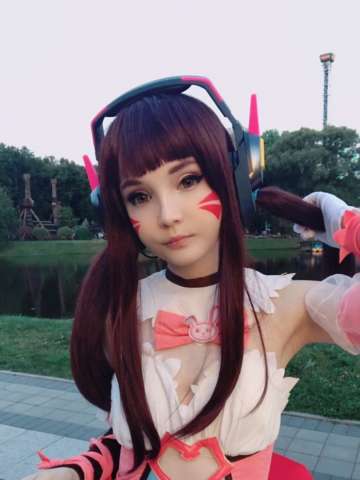 RocksyLight   COS  Dv.a 》Overwatch)